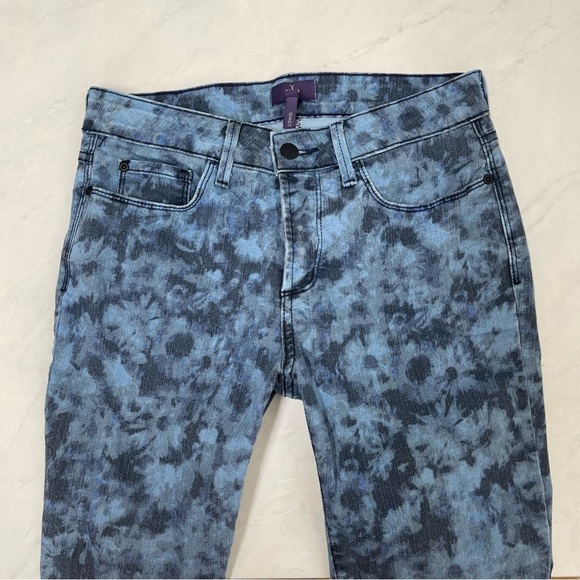 NYDJ Legging Blue Watercolor Skinny Jeans Size 2 Long - Picture 3 of 7